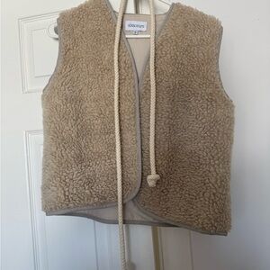 Sixsoeurs Cozy Tan Fleece Vest